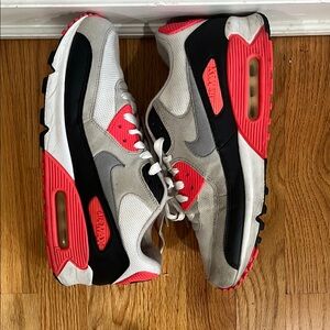 Nike Air Max 90 “Infrared”